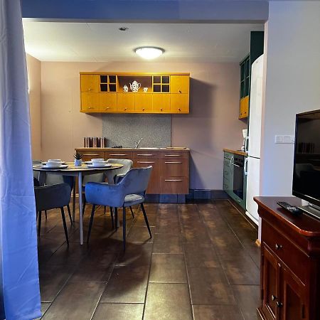 Akureyri Central Apartment Buitenkant foto