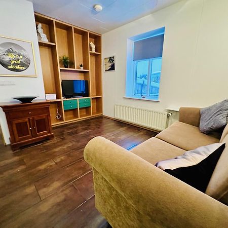 Akureyri Central Apartment Buitenkant foto