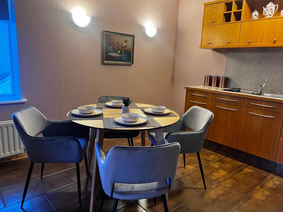 Akureyri Central Apartment Buitenkant foto